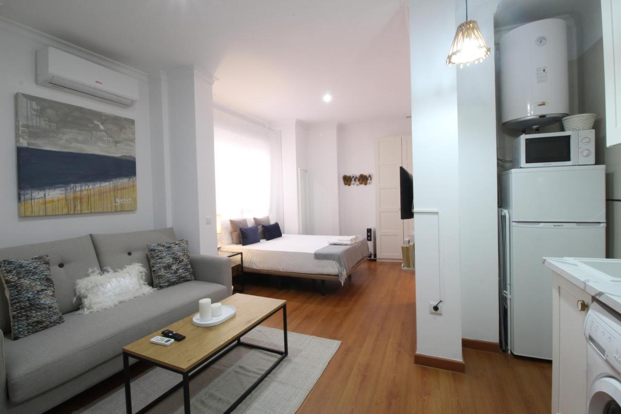 Апартаменты Del Parque Flats Carreteria 97 Малага Экстерьер фото